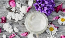 如何用椰子油制作洗发水(如何用椰子油制作洗发水配方)