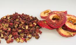 白萝卜山楂煮水的功效(白萝卜山楂煮水，健脾消食，降脂减肥) 