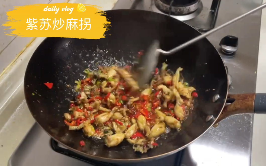 炒麻子的作用与功效(炒麻子的功效与作用，让你健康又美味)